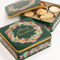 Farmhouse - Christmas Wreath Festive Selection Tin (8x400g)
